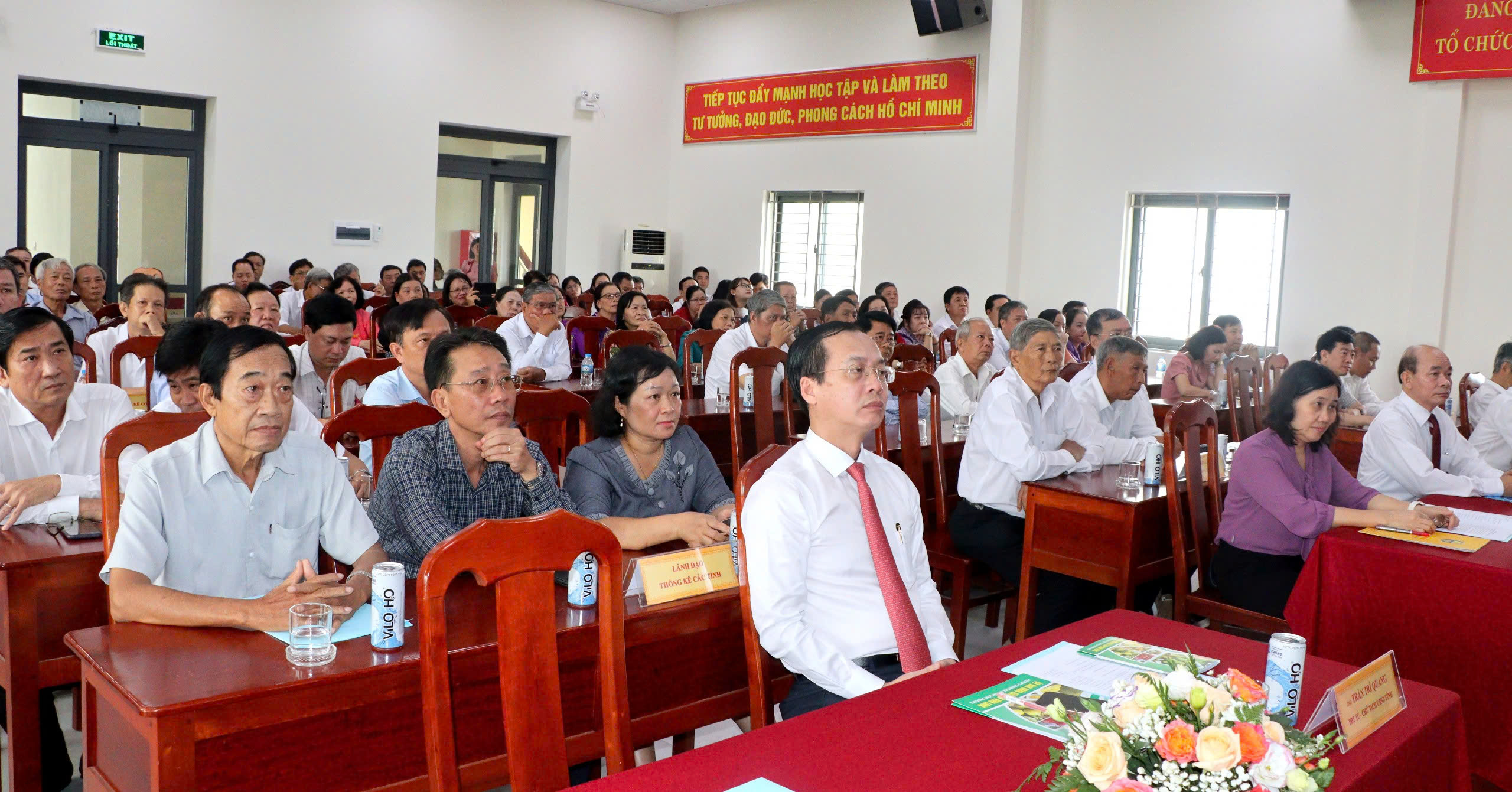 Tổ chức kỷ niệm 50 năm thành lập ngành Thống kê tỉnh Vĩnh Long